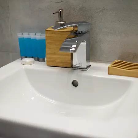 Wyspa Slodowa Modern Lägenhet *