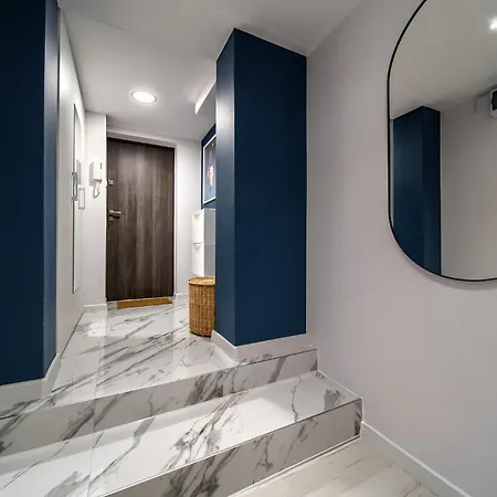 Wyspa Slodowa Modern * Wroclaw